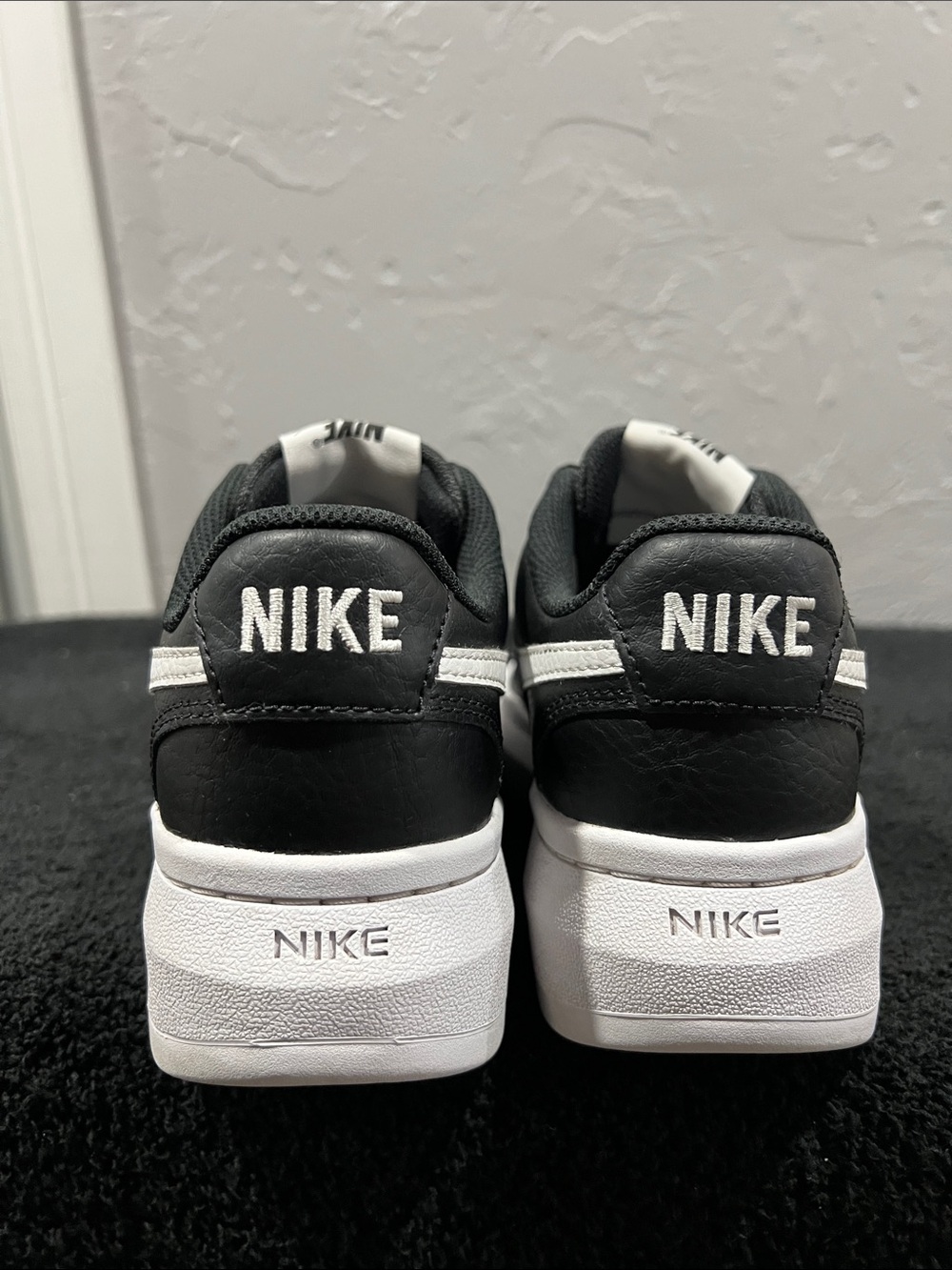 🔥🔥 NIKE Court Vision Alta LTR Leather Platform Sneakers Black White Women Sz 8 - Picture 8 of 12